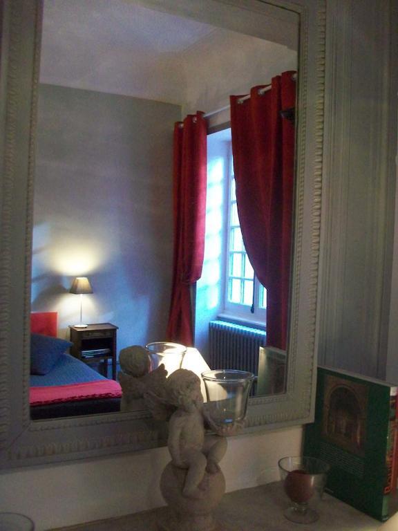 La Maison des Gardes - Chambres d'hôtes Cluny Quarto foto