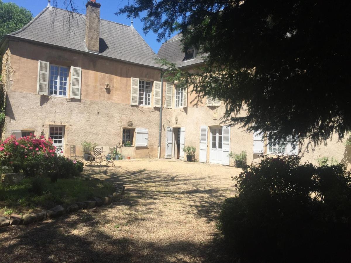 La Maison des Gardes - Chambres d'hôtes Cluny Exterior foto